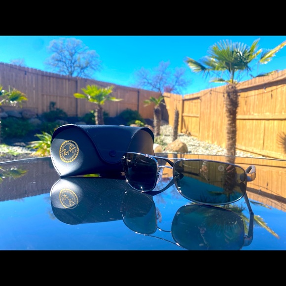 Ray-Ban RB3445